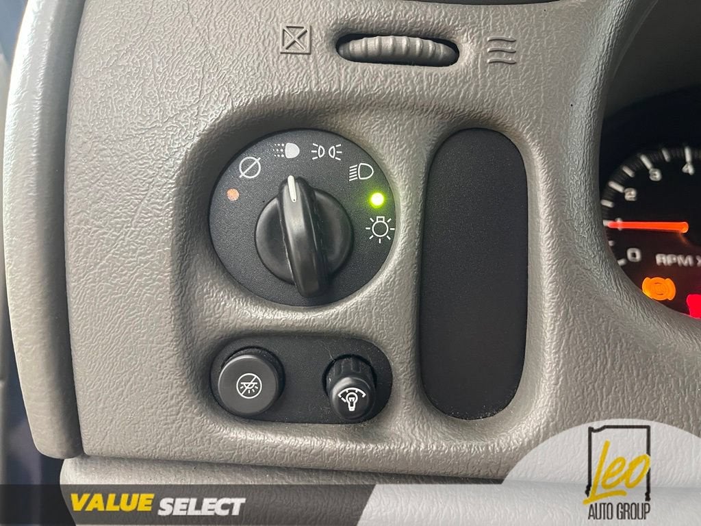 2004 Chevrolet Trailblazer LS
