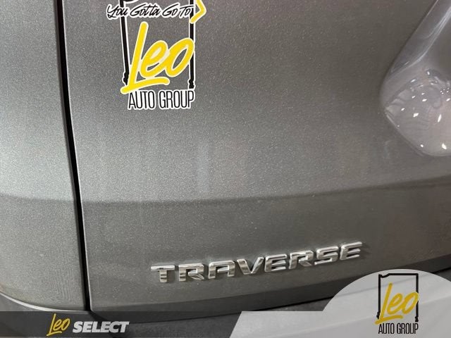 2023 Chevrolet Traverse LT Cloth