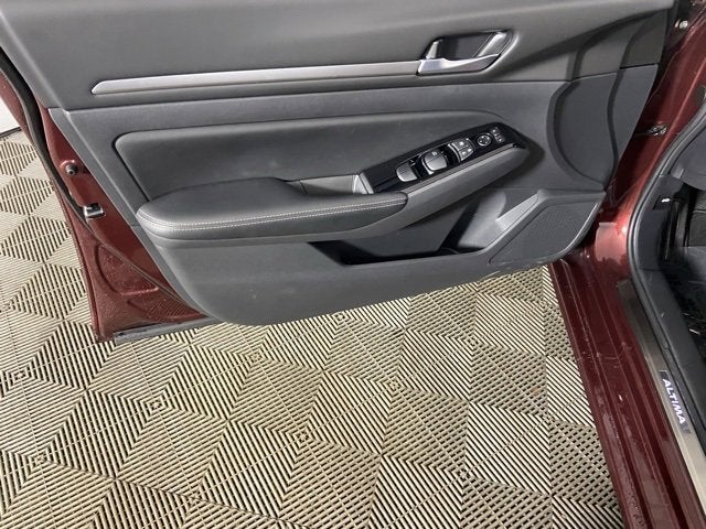 2025 Nissan Altima SL AWD