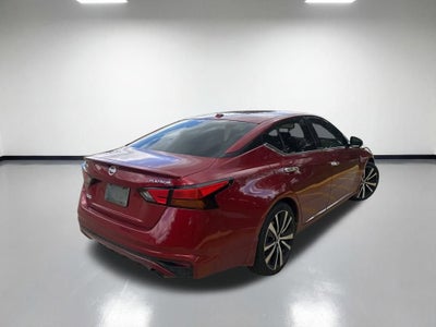 2020 Nissan Altima Platinum FWD