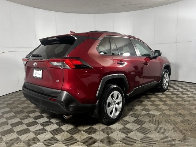 2020 Toyota RAV4 LE