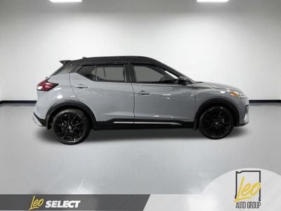 2023 Nissan Kicks SR Xtronic CVT