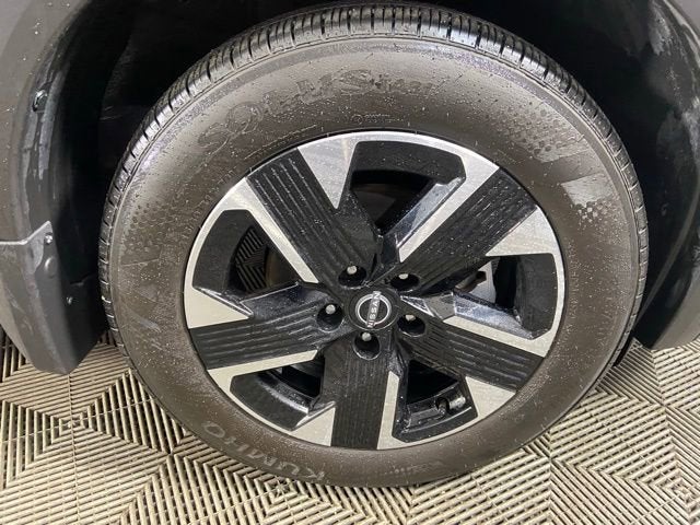 2025 Nissan Kicks SV Intelligent AWD