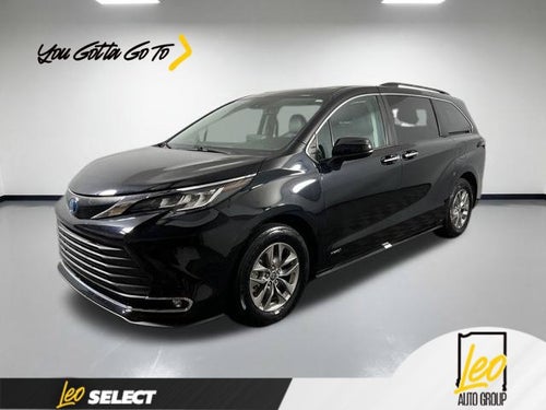2021 Toyota Sienna XLE