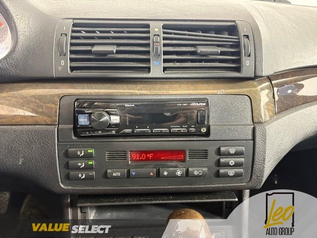 2003 BMW 3 Series 325xi