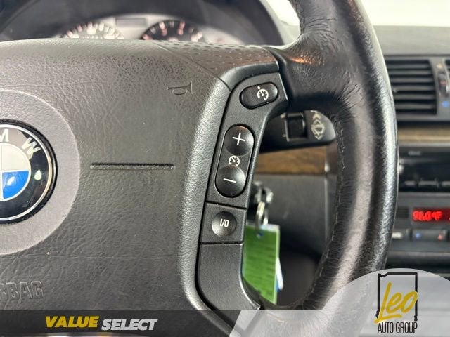 2003 BMW 3 Series 325xi