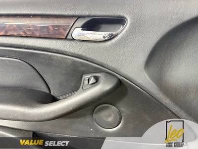 2003 BMW 3 Series 325xi