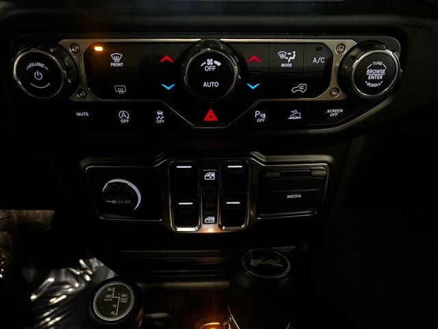 2022 Jeep Wrangler Unlimited Sahara 4x4