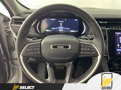 2023 Jeep Grand Cherokee Laredo 4x2