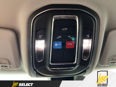 2023 Jeep Grand Cherokee Laredo 4x2