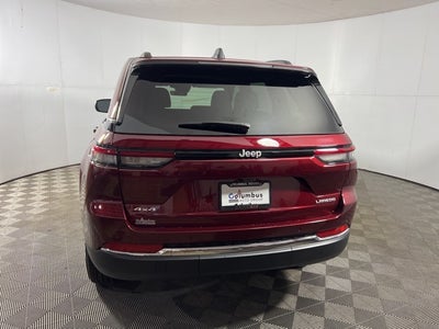 2025 Jeep Grand Cherokee GRAND CHEROKEE LAREDO X 4X4