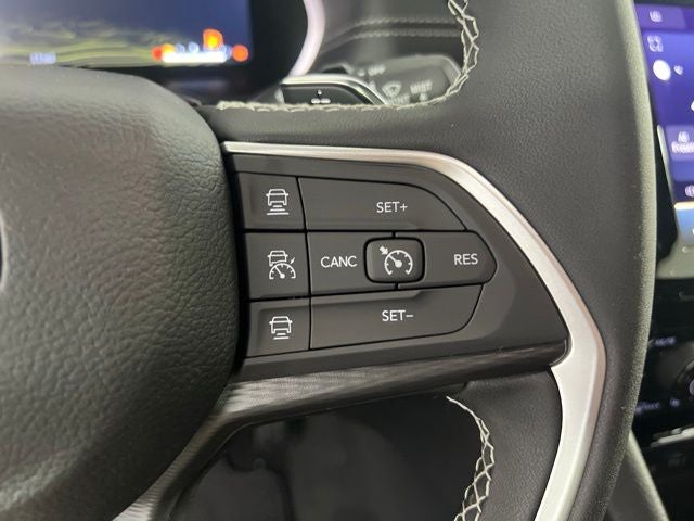 2026 Jeep Grand Cherokee GRAND CHEROKEE LAREDO 4X4