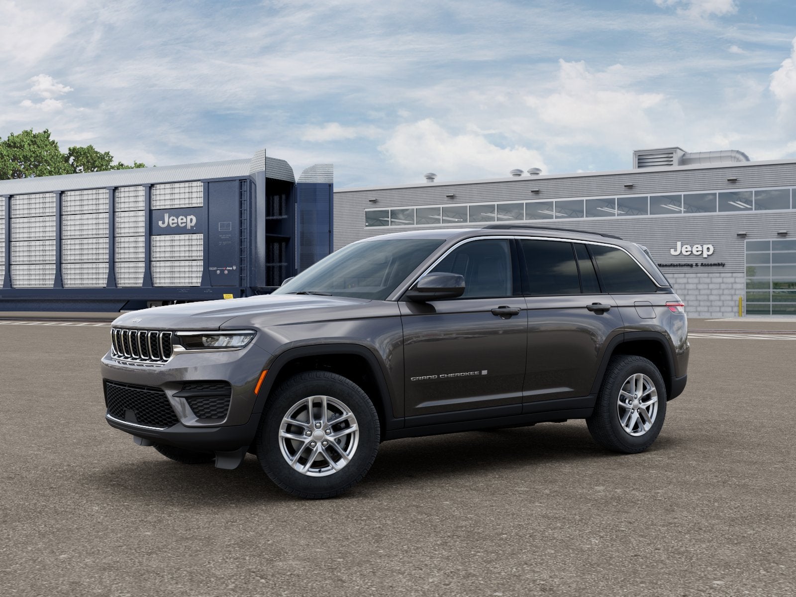 2026 Jeep Grand Cherokee LAREDO 4X4