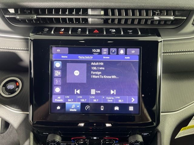 2026 Jeep Grand Cherokee Laredo