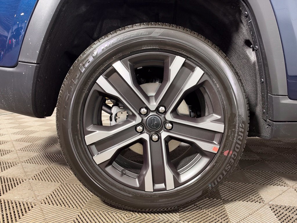 2027 Jeep Grand Cherokee GRAND CHEROKEE LIMITED 4X4