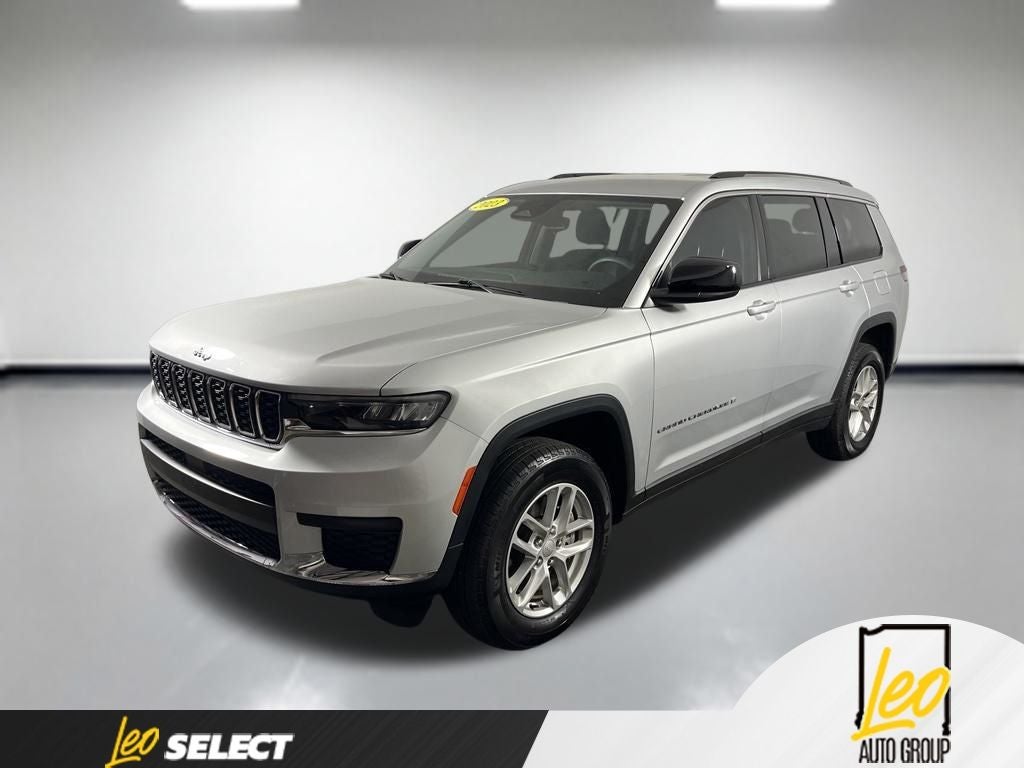 2023 Jeep Grand Cherokee L Laredo 4x2