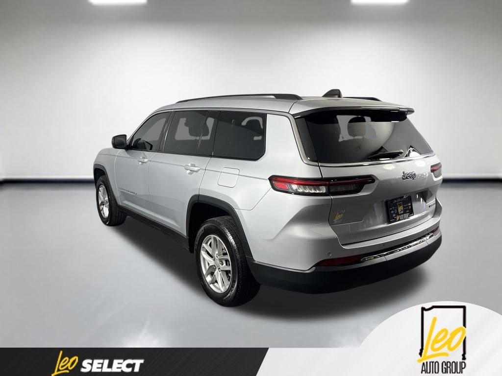 2023 Jeep Grand Cherokee L Laredo 4x2