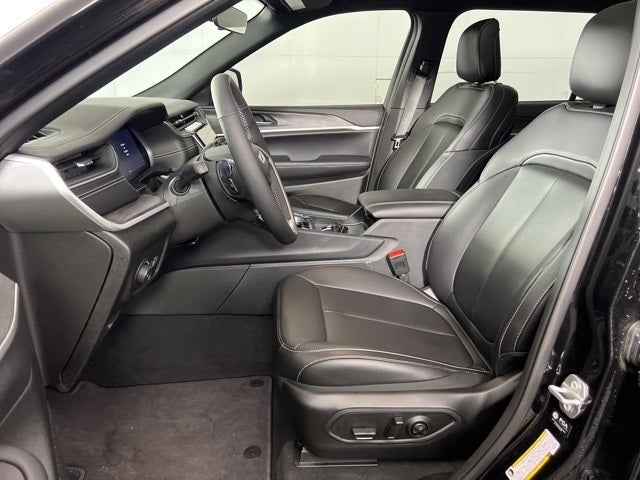 2025 Jeep Grand Cherokee GRAND CHEROKEE L LIMITED 4X2