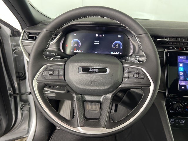 2025 Jeep Grand Cherokee GRAND CHEROKEE L LAREDO X 4X4