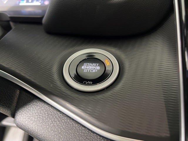 2025 Jeep Grand Cherokee GRAND CHEROKEE L LAREDO X 4X4