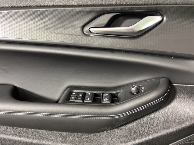 2025 Jeep Grand Cherokee GRAND CHEROKEE L LAREDO X 4X4