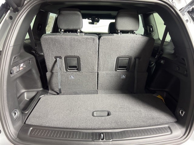 2025 Jeep Grand Cherokee GRAND CHEROKEE L LAREDO X 4X4