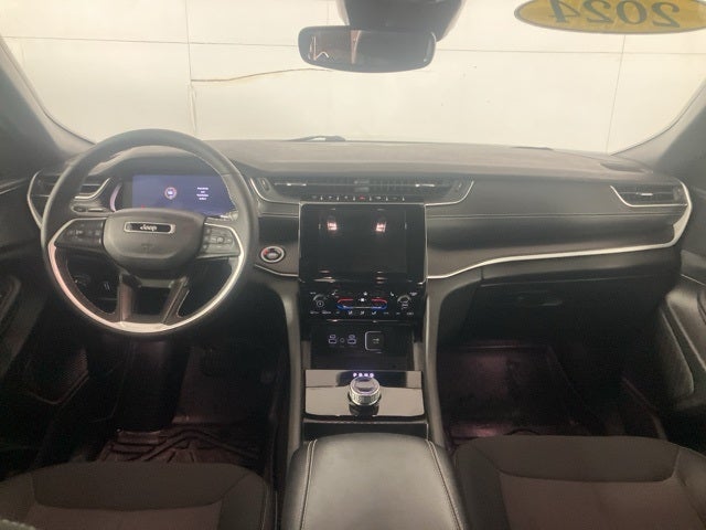 2024 Jeep Grand Cherokee L Laredo X 4x4