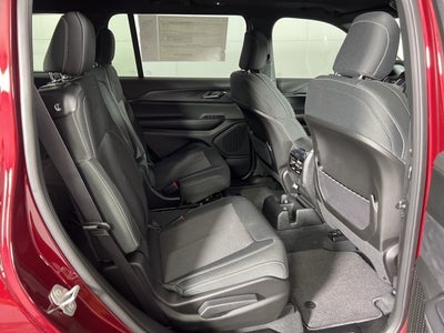 2025 Jeep Grand Cherokee GRAND CHEROKEE L LAREDO X 4X4