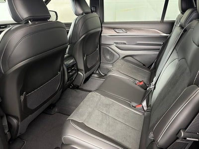 2026 Jeep Grand Cherokee GRAND CHEROKEE L LAREDO ALTITUDE 4X4
