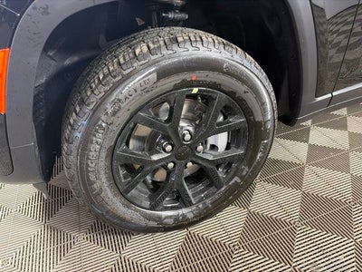 2026 Jeep Grand Cherokee GRAND CHEROKEE L LAREDO ALTITUDE 4X4