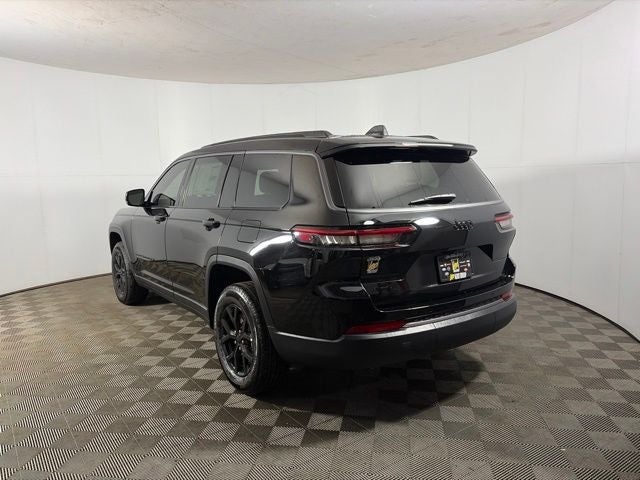 2026 Jeep Grand Cherokee GRAND CHEROKEE L LAREDO ALTITUDE 4X4