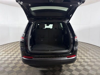 2026 Jeep Grand Cherokee GRAND CHEROKEE L LAREDO ALTITUDE 4X4