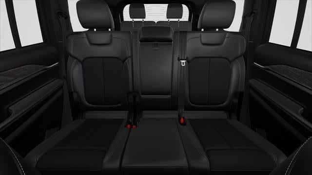 2027 Jeep Grand Cherokee GRAND CHEROKEE L LAREDO ALTITUDE 4X4