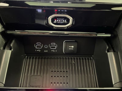2027 Jeep Grand Cherokee Laredo Altitude