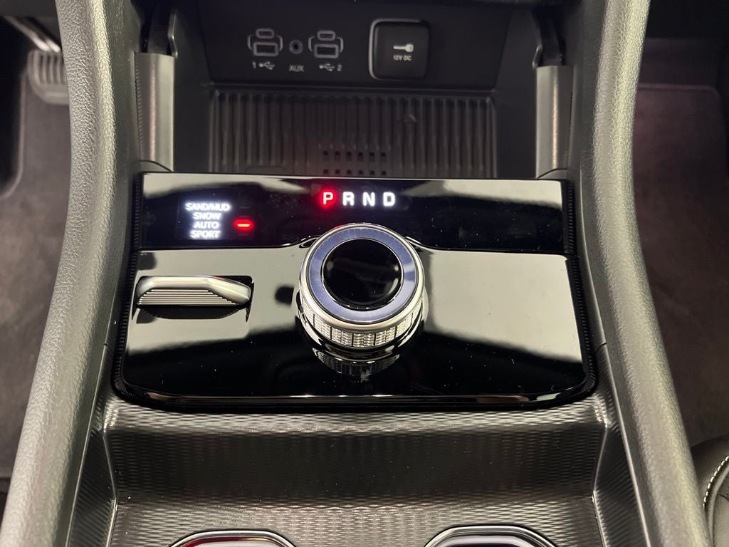 2027 Jeep Grand Cherokee Laredo Altitude