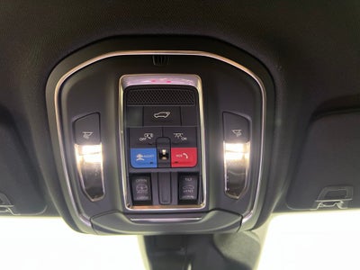 2027 Jeep Grand Cherokee Laredo Altitude