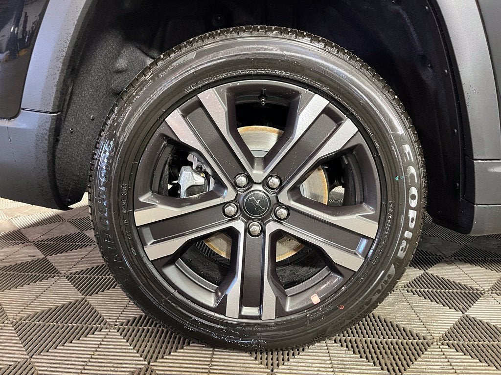 2027 Jeep Grand Cherokee GRAND CHEROKEE L LIMITED 4X4