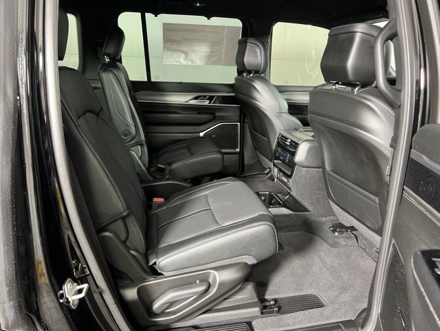 2026 Jeep Grand Wagoneer GRAND WAGONEER LIMITED ALTITUDE 4X4