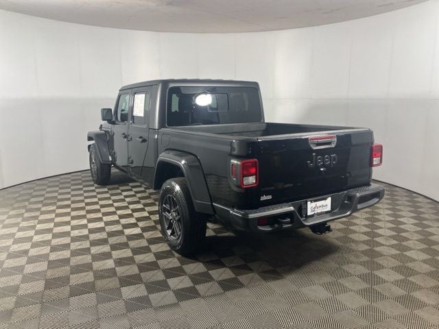 2021 Jeep Gladiator Sport S 4x4