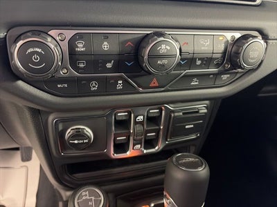 2026 Jeep Gladiator GLADIATOR SAHARA 4X4