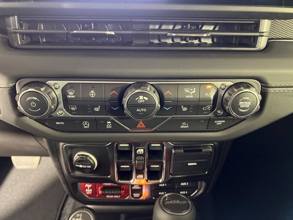 2027 Jeep Gladiator GLADIATOR RUBICON 4X4