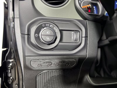2027 Jeep Gladiator GLADIATOR MOJAVE 4X4