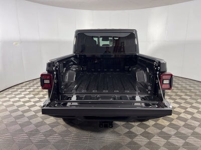 2027 Jeep Gladiator GLADIATOR MOJAVE 4X4
