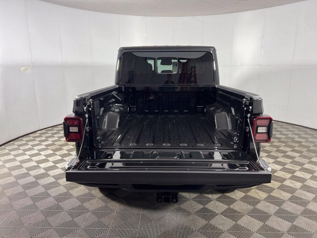 2027 Jeep Gladiator GLADIATOR MOJAVE 4X4
