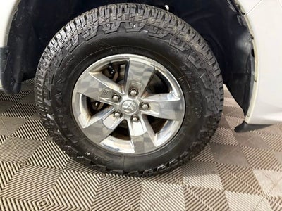 2017 RAM 1500 Express Quad Cab 4x4 6'4' Box