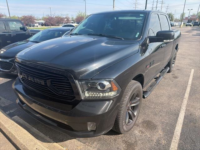 2018 RAM 1500 Sport Crew Cab 4x4 5'7' Box