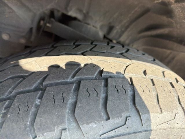 2018 RAM 1500 Laramie Crew Cab 4x4 6'4' Box