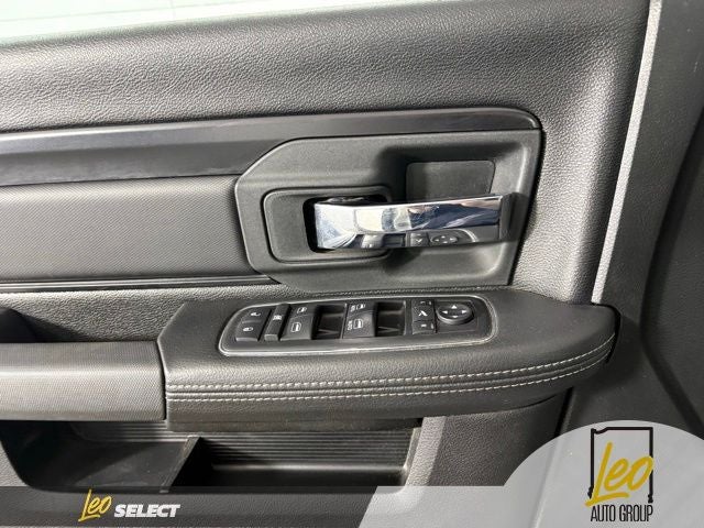 2017 RAM 1500 Rebel Crew Cab 4x4 5'7' Box