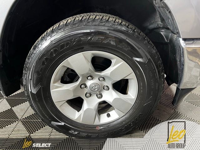 2022 RAM 1500 Big Horn Crew Cab 4x4 5'7' Box