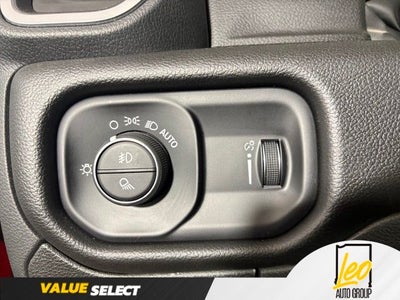 2024 RAM 1500 Big Horn Crew Cab 4x4 5'7' Box